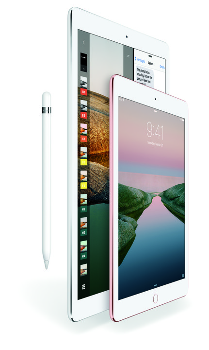 iPadPro-ApplePencil-Splitview-Vert_PR-PRINT